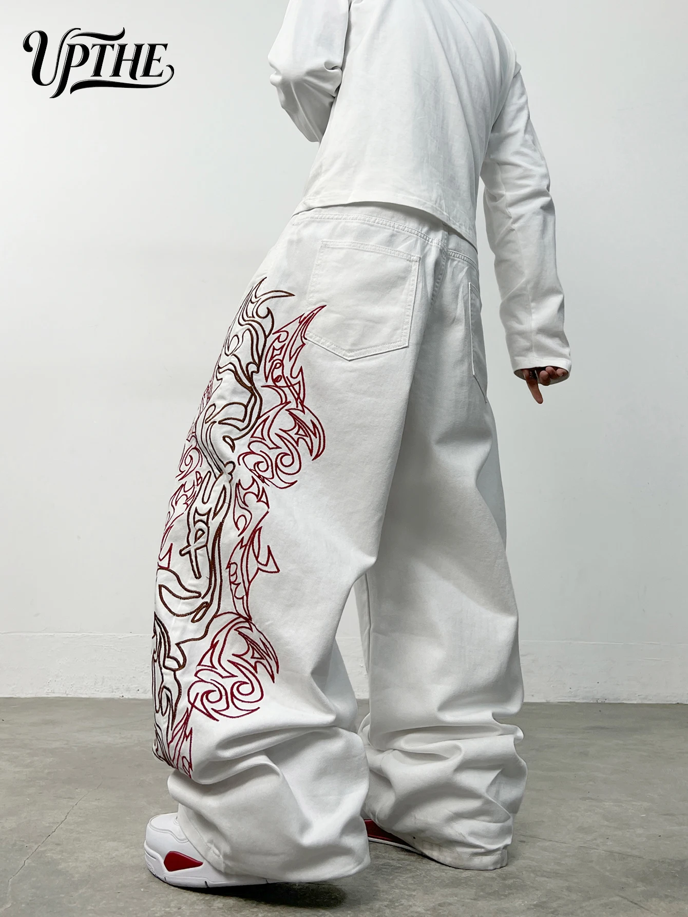 Men's Ultra Baggy Wide Leg White Jeans, Y2K Large Tribal Totem Embroidery Denim Pants, Loose Fit Hip Hop Streetwear Casual Trousers for Men