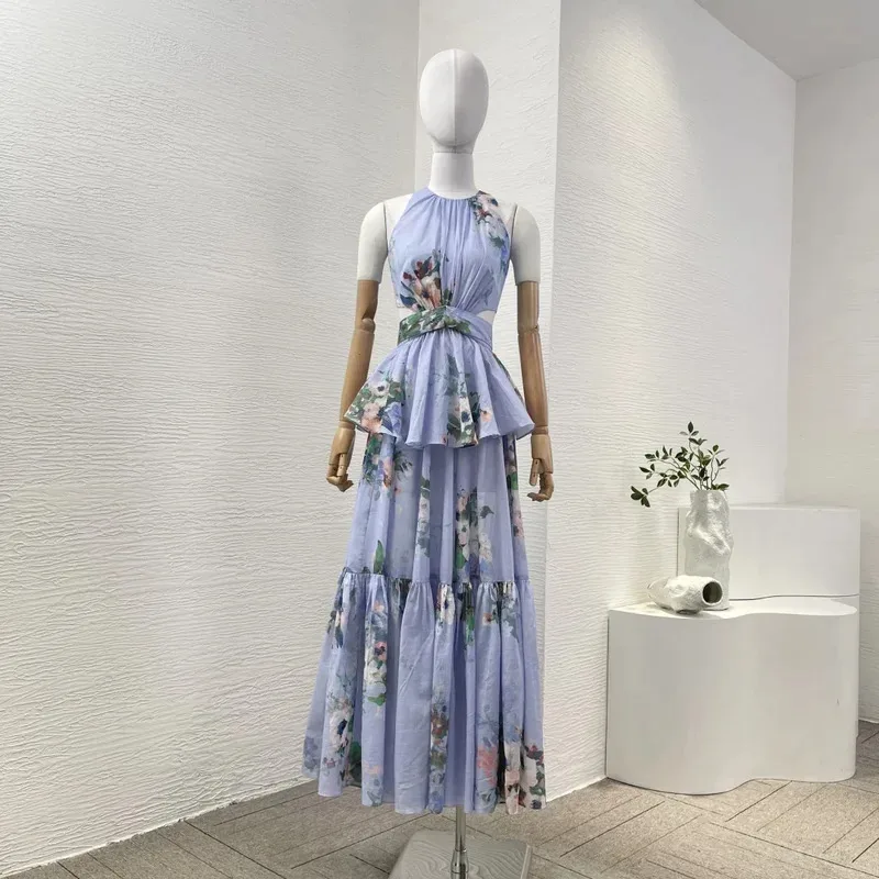 Nueva colección de verano Vestido midi plisado con cintura trasera sin mangas con estampado floral azul para vacaciones