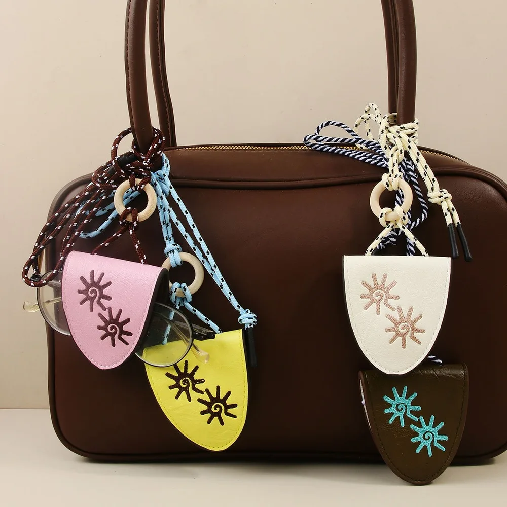 Eyeglass Pouch With Neck Strap Wearable Glasses Holder For Easy Access Travel Handbag Daily Carry Fashion Eyewear Storage Case