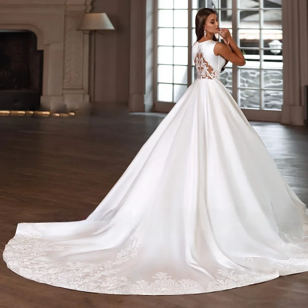 Customized  Appliques Ball Gown Wedding Dresses Illusion Back Vintage Vestidos De Novia Off Shoulder Gorgeous Robe Mariage
