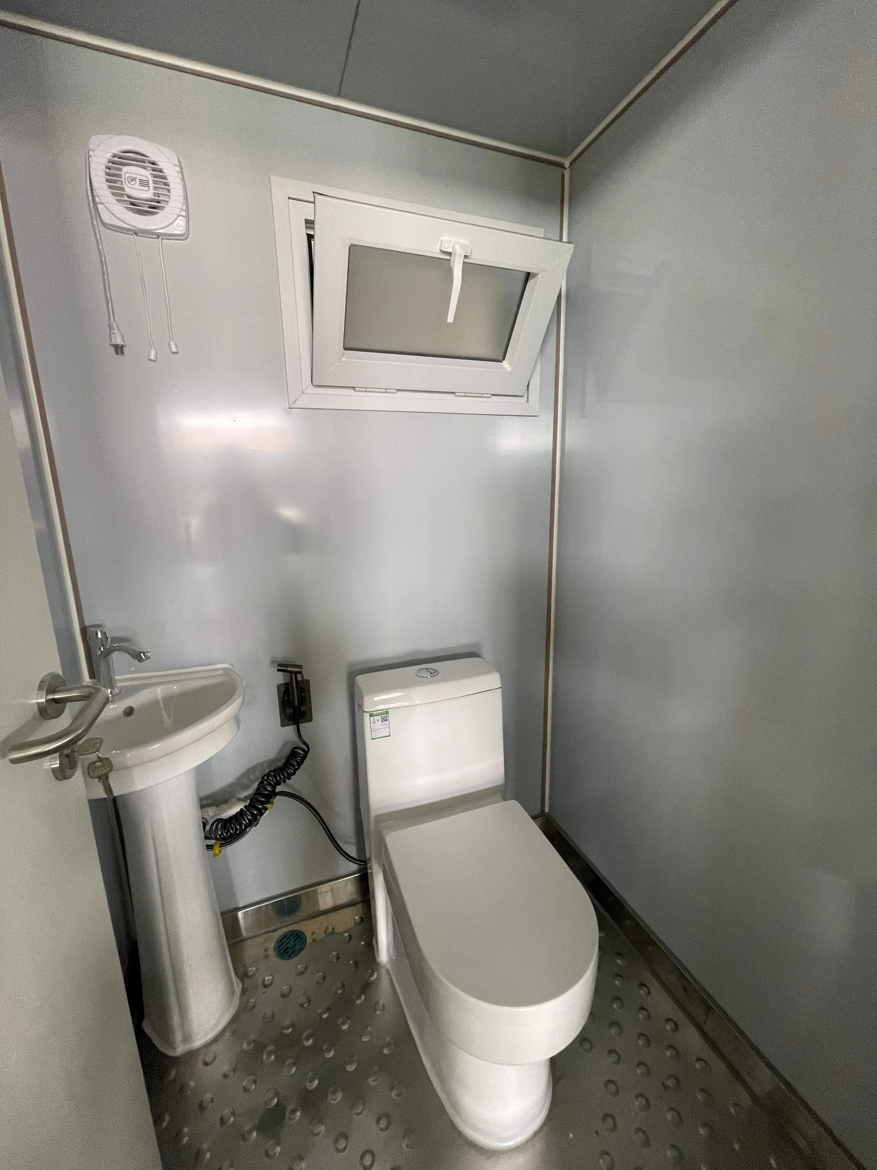 Portable Sanitary Toilet Dry Chemical Low Cost Fast Assembly Park Outdoor Sports Emergency Disaster Relief Portable Washroom