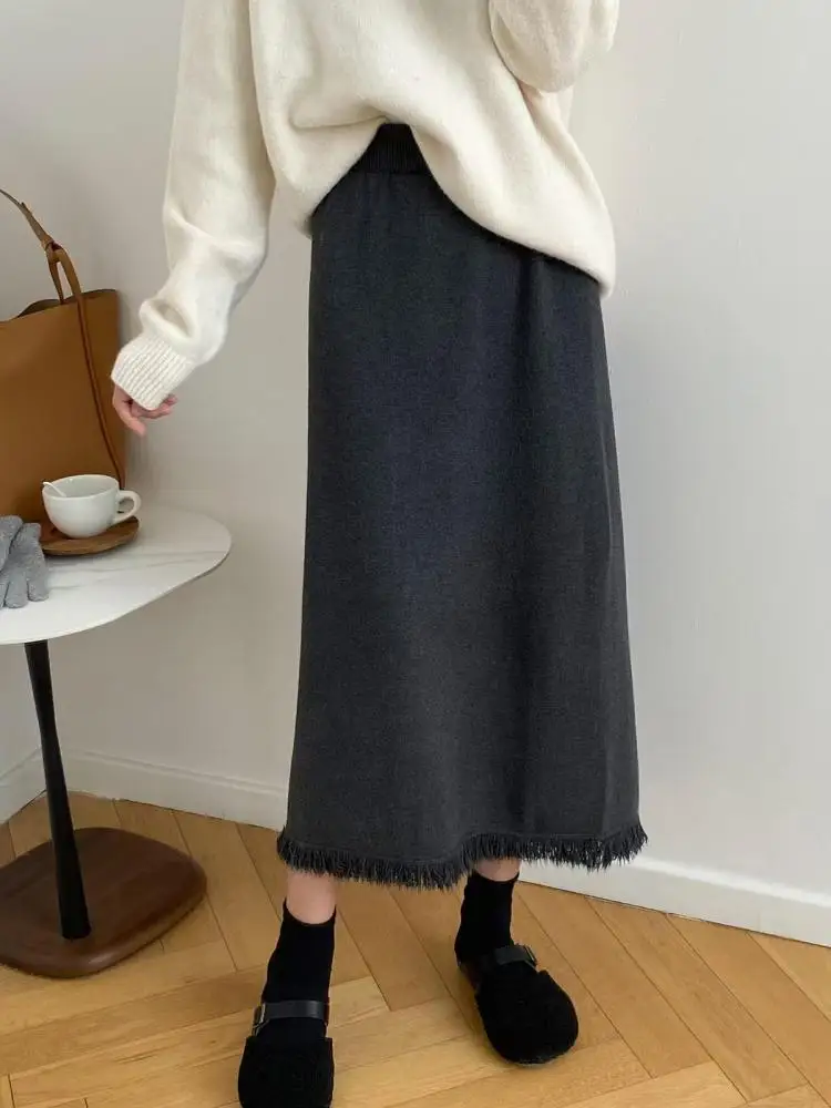 Herfst Winter Effen Kwastje Veelzijdige Gebreide Halve Rok Franse Retro Vrouwen Elegante Hoge Taille Vakantie A-lijn Lange Rok Populair