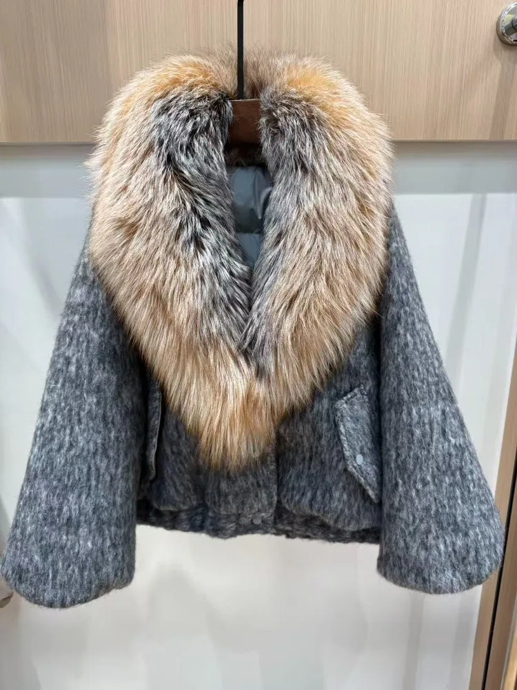 معاطف فرو واقعية للنساء معطف فرو ثعلب حقيقي مع غطاء محرك السيارة سترة شتوية نسائية شتوية سترة نسائية خفيفة الوزن منتفخة للنساء