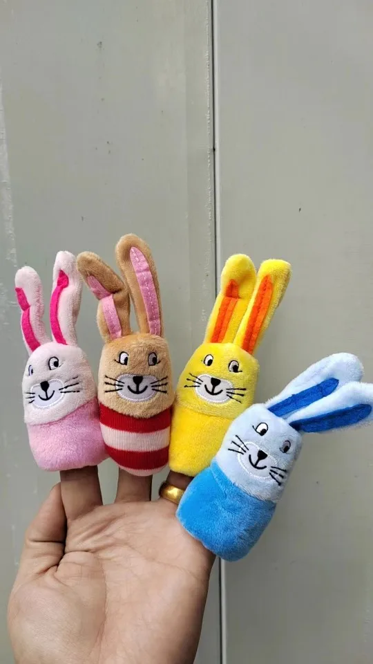 new popular Cute exquisite   cartoon bunny finger doll  Little Rabbit Fingertip Doll funny toy birthday gift