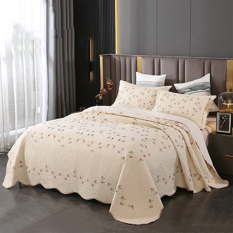 3pcs Pure Cotton Quilted Bedspread Set French Palace Floral Embroidery Bed Cover Queen King Size Quilt Coverlet Non-slip Sheet