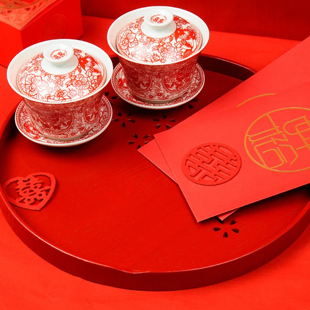

Wooden Wedding Tray Hollow-Out Design Bright Long-Lasting Eco-Friendly Tea Holder For Party Decoration Household Use Red