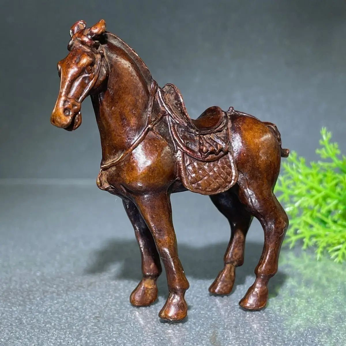Antique horse to success Antique collection Tangma ornament Solid tabletop horse saddle Retro foal