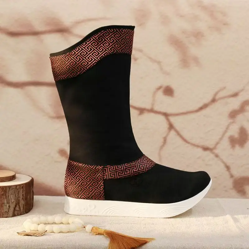 Botas altas con falda con cara de caballo para hombre, botas oficiales con suela gruesa, estilo étnico, Retro, sin cordones, estilo Hanfu, primavera y otoño
