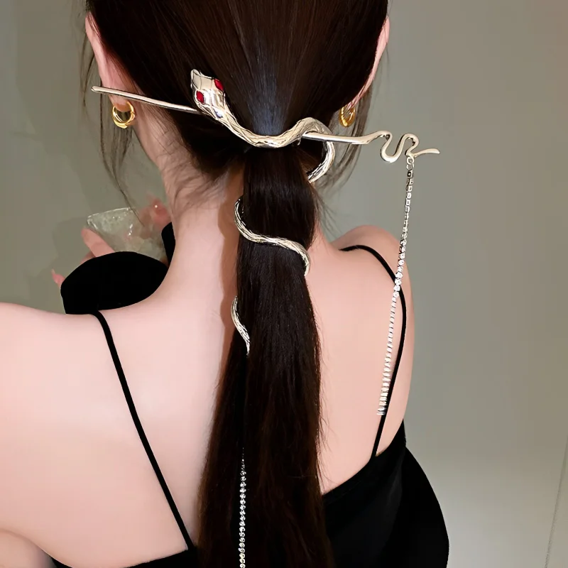 Chinese Style Classic Snake Hairpin Hair Sticks for Women Simple Chain Tassel Hair Chopsticks Female Fashion Hair Accessories