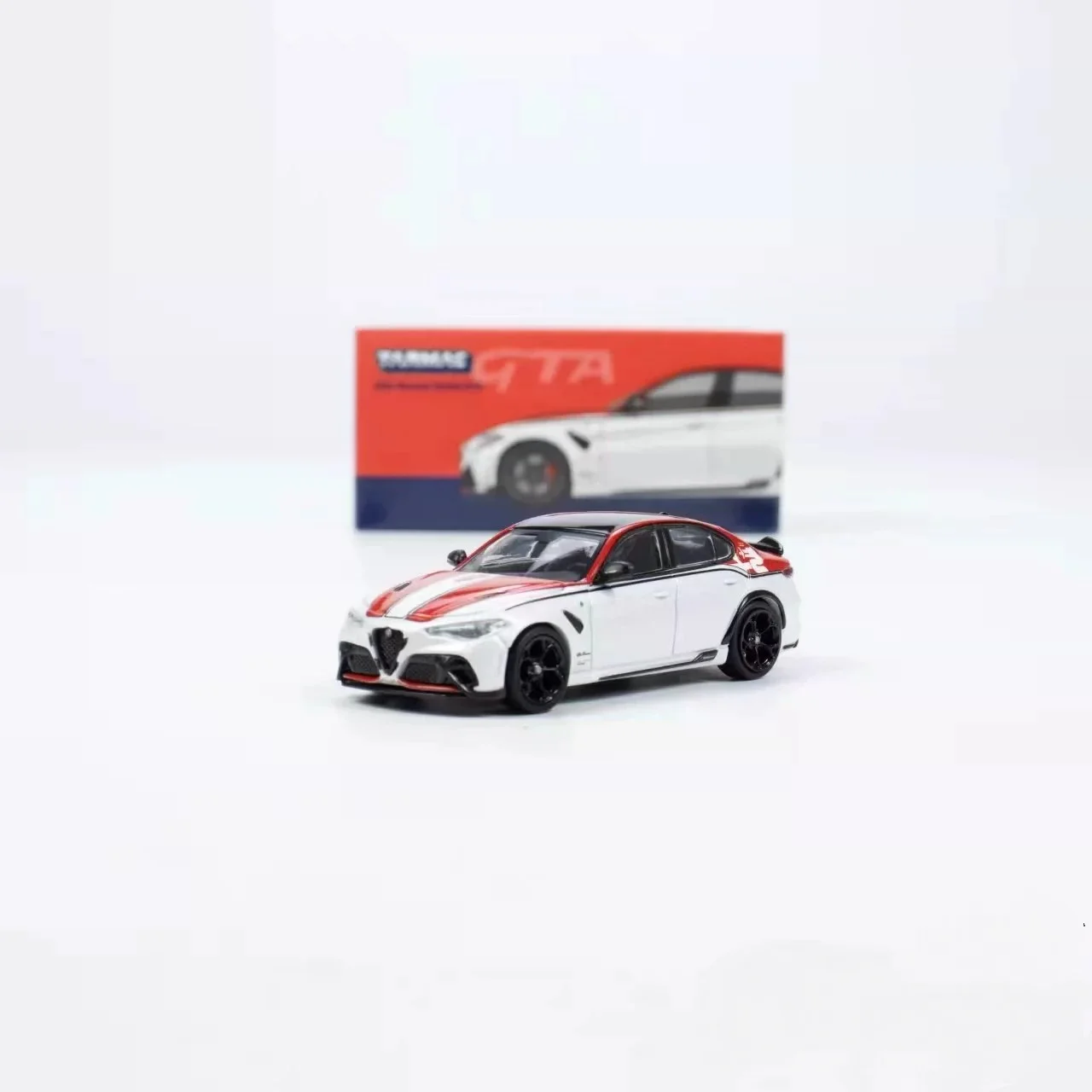 

Tarmac Works TW 1:64 Alfa Romeo Giulia GTA литая под давлением модель автомобиля детские игрушки подарок