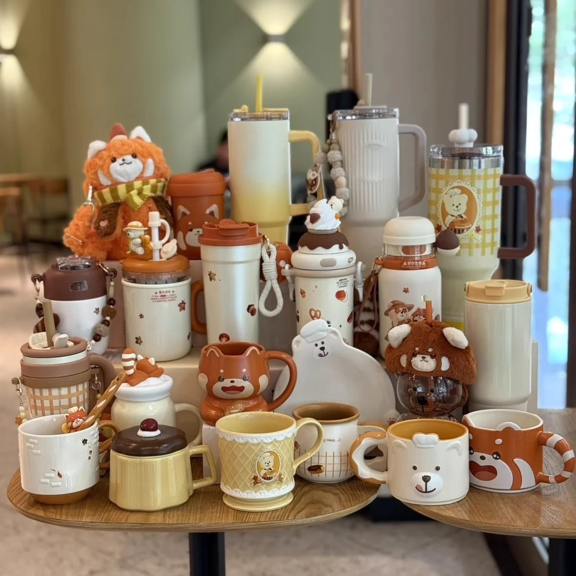 

2025 New Bk Bear Dessert House Series Bread Handle Mug 1270ml Stainless Steel Straw Insulated Cup Christmas Gift