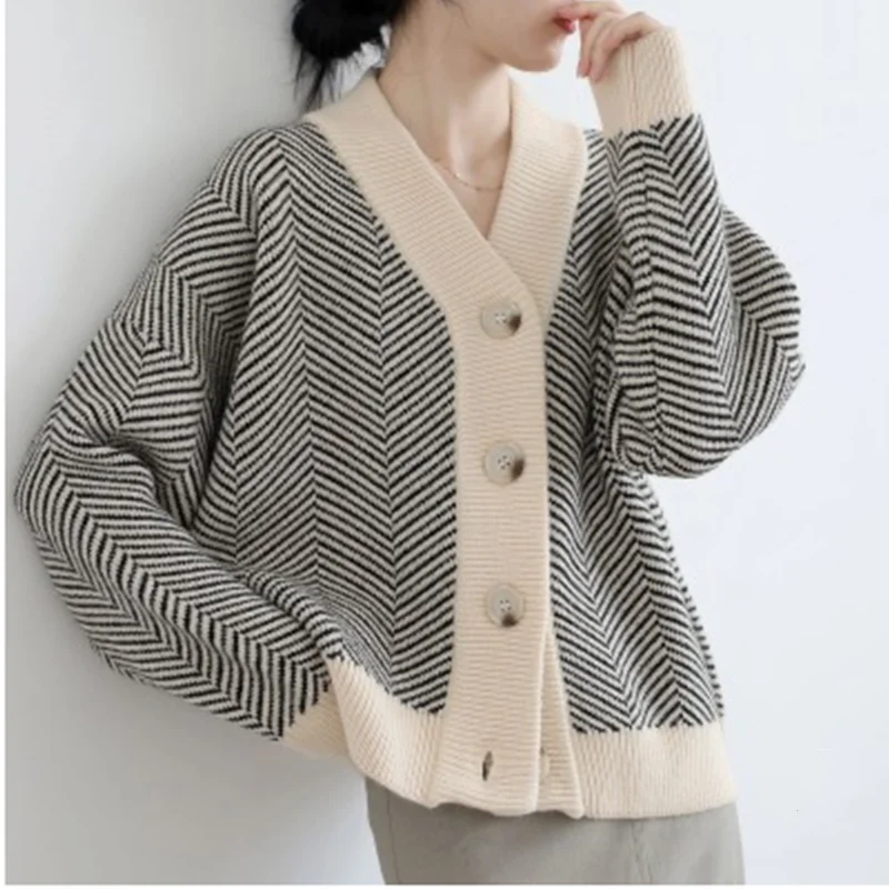 

Retro Striped V-Ne Knitted Open Cardigan Women's Lazy Sle Loose Versatile Thiened Sweater Jaet Autumn Winter New Arrival