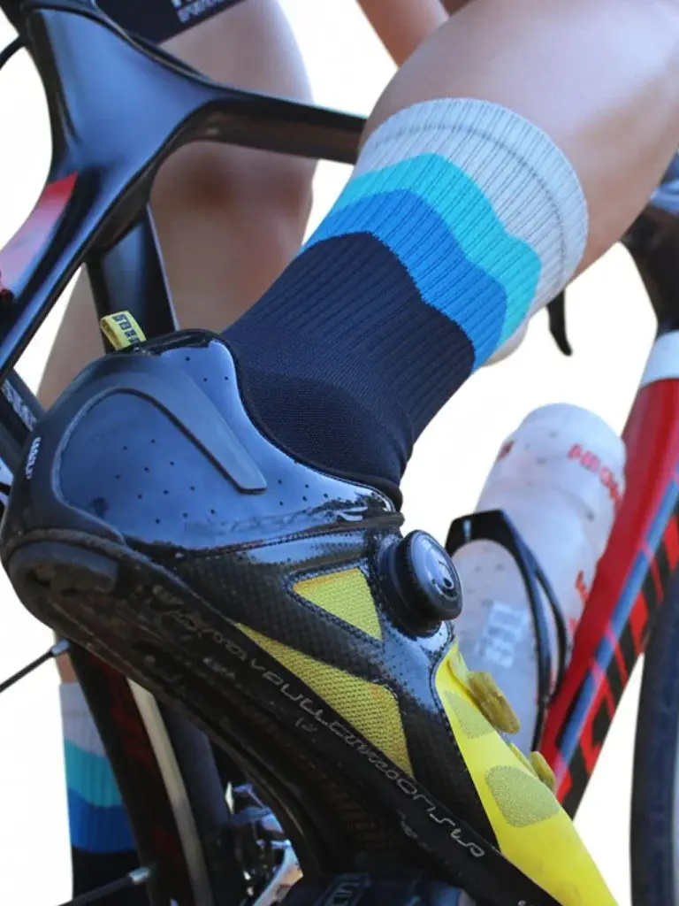 AliExpress gkrq Men Cycling Socks Professional Road Mtb Bike Women Compression Racing Outdoor Unisex Sports