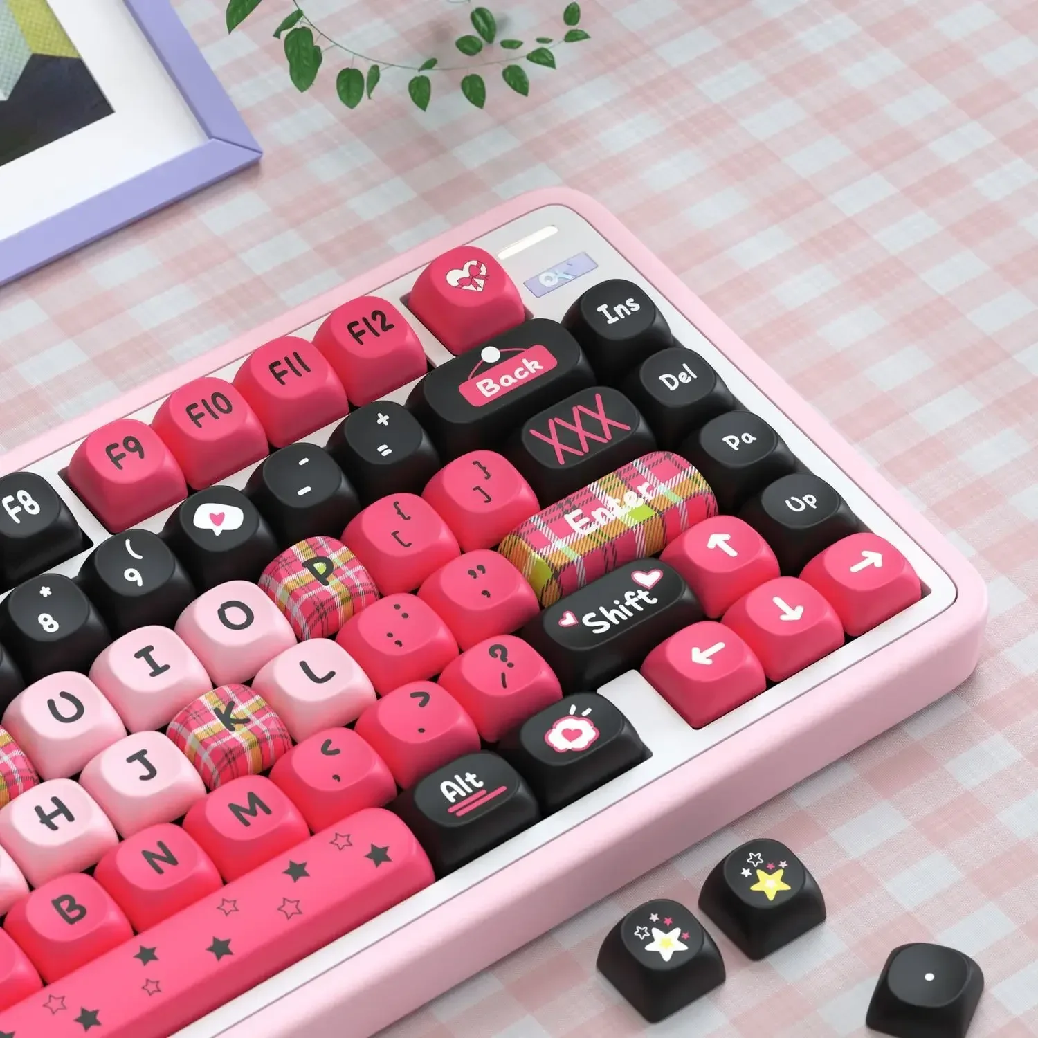 Girl Keycaps PBT SOA 125 Keys Cute for 60/64/84/98/108 Gaming Mechanical Keyboard MX Switch