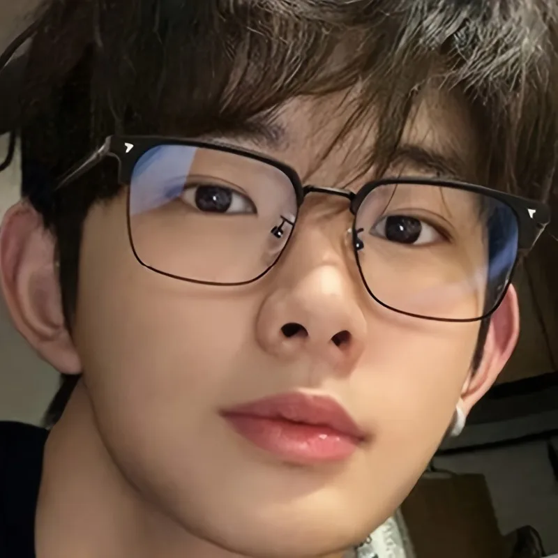 Men's Retro, Trendy, Fashionable and Versatile Anti Blue Light Half Frame Glasses Suitable for Daily Office Wear