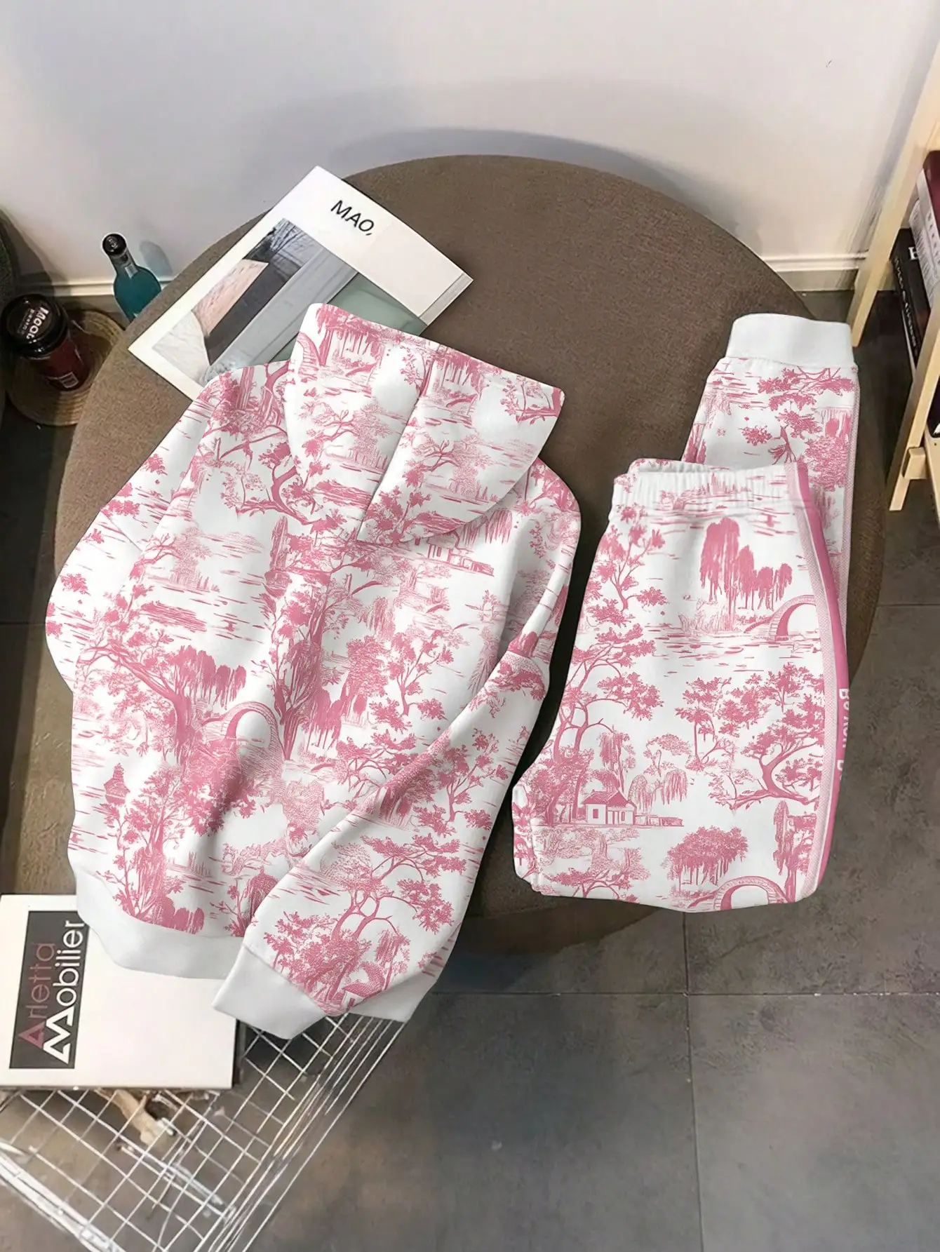 Conjunto de Moletom e Calça Jogger Feminino com Estampa Vintage de Paisagem Be You Do You para Outono Inverno Casual