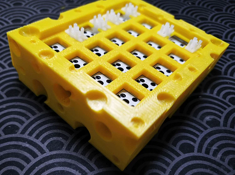 Cheese Mechanical Small Keyboard Kit Wired Customized Hot Swap RGB Support Via Ergonomic Keyboard E-sports Keyboard Accessories