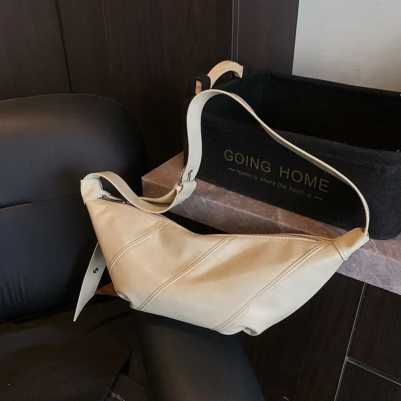 

Luxury Brand 2025 Casual Minimalist Hong Kong Fashion Soft Leather Dumpling Bag - Stylish Patchwork Crossbody for Commuters