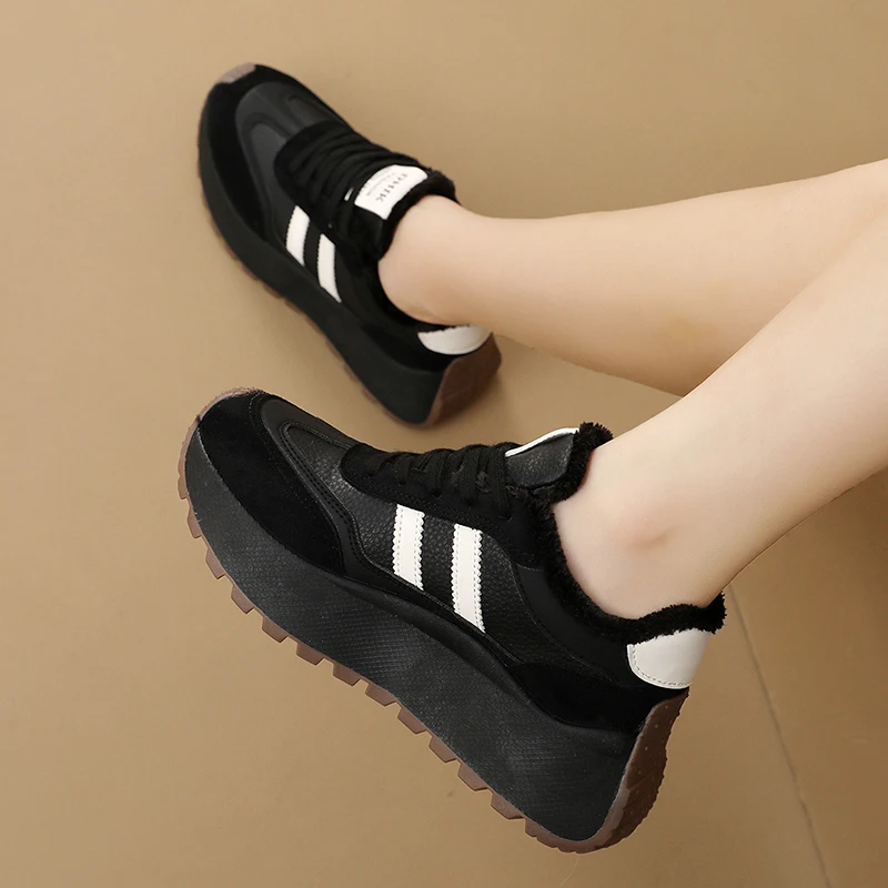 Bn033 أحذية نسائية 2025 الخريف والشتاء نمط جديد مبطنة بالصوف خفيفة الوزن فورست غامب أحذية رياضية نسائية ريترو زيادة سميكة سوليد أبي الأحذية