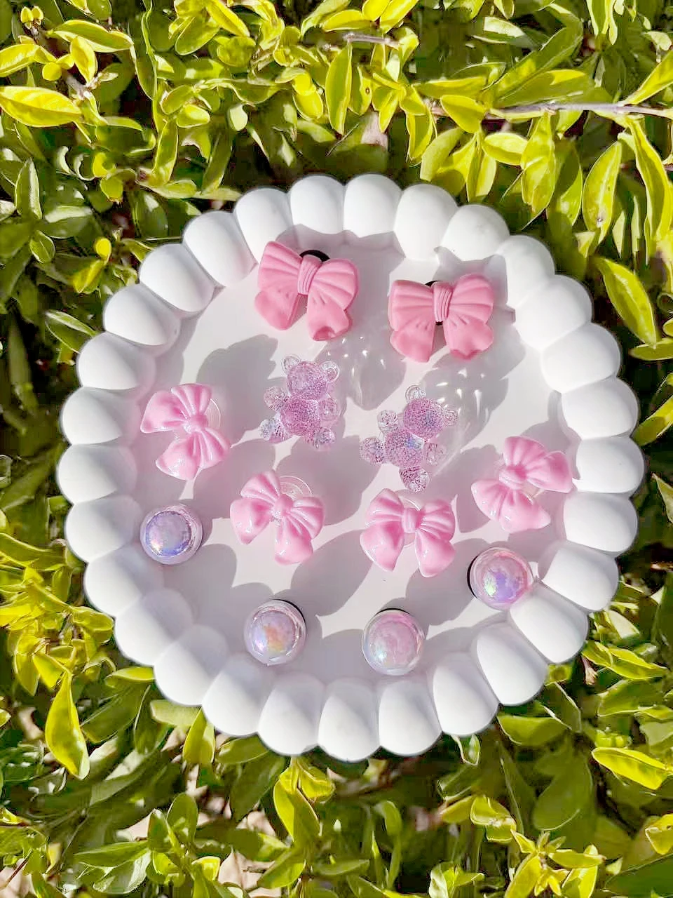 12 Cute pink glitter bear bow shoe buckle DIY decorations, suitable for women's sandals and beach bags - perfect gift