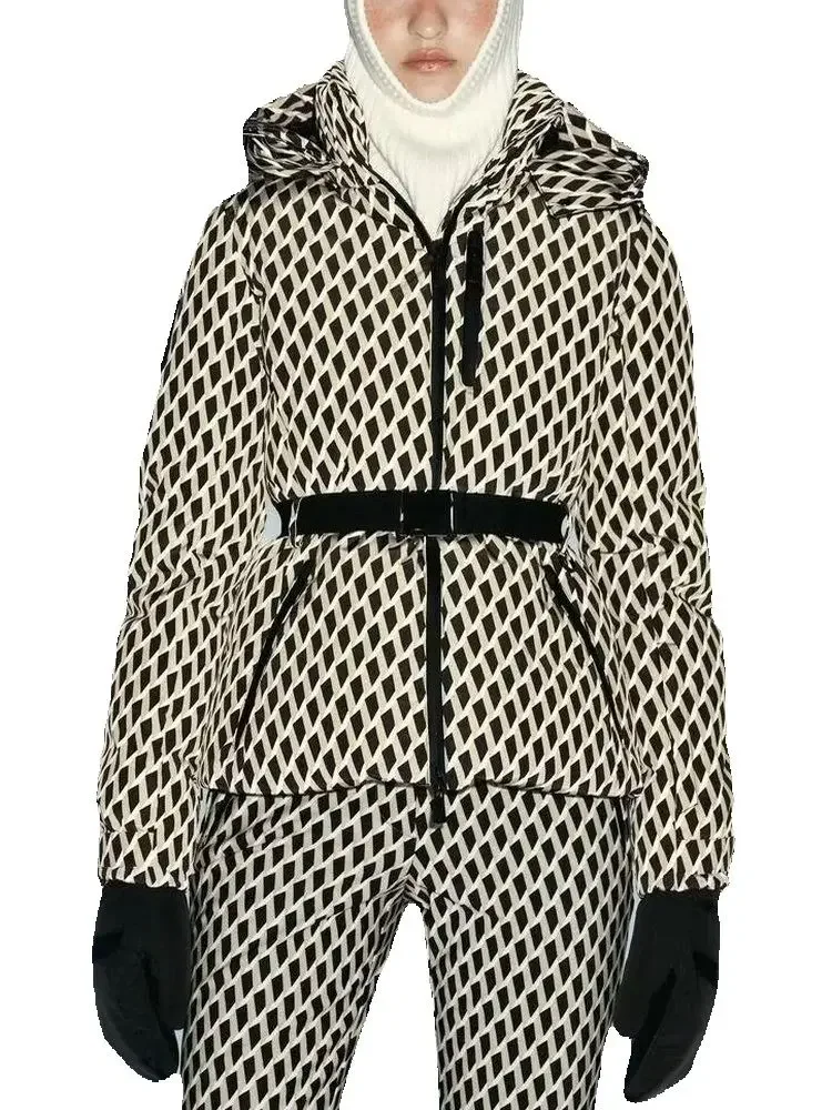 Winter Hooded High Waist Padded Sport Parkas Coats with Belt Female Elegant Thick Warm Pockets Windproof Skiing Jackets New