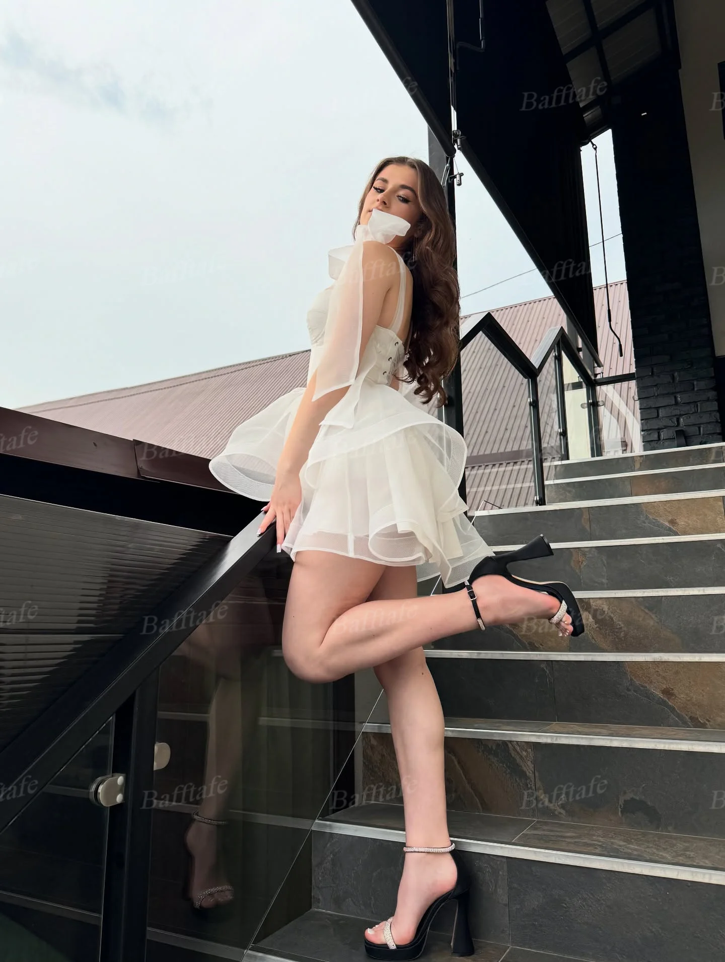 Bafftafe A-Linie Organza Maßgeschneiderte Ballkleider für Frauen Korsett-Rückenriemen Mädchen Tanz geschichtetes formelles Heimkehr-Partykleid