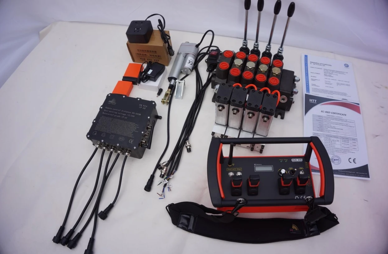 Truck Crane Remote Control Carries Hydraulic Valve, Compact Structure, Precise Micro-movement/4 Functions/12V, 24V/waterproof/