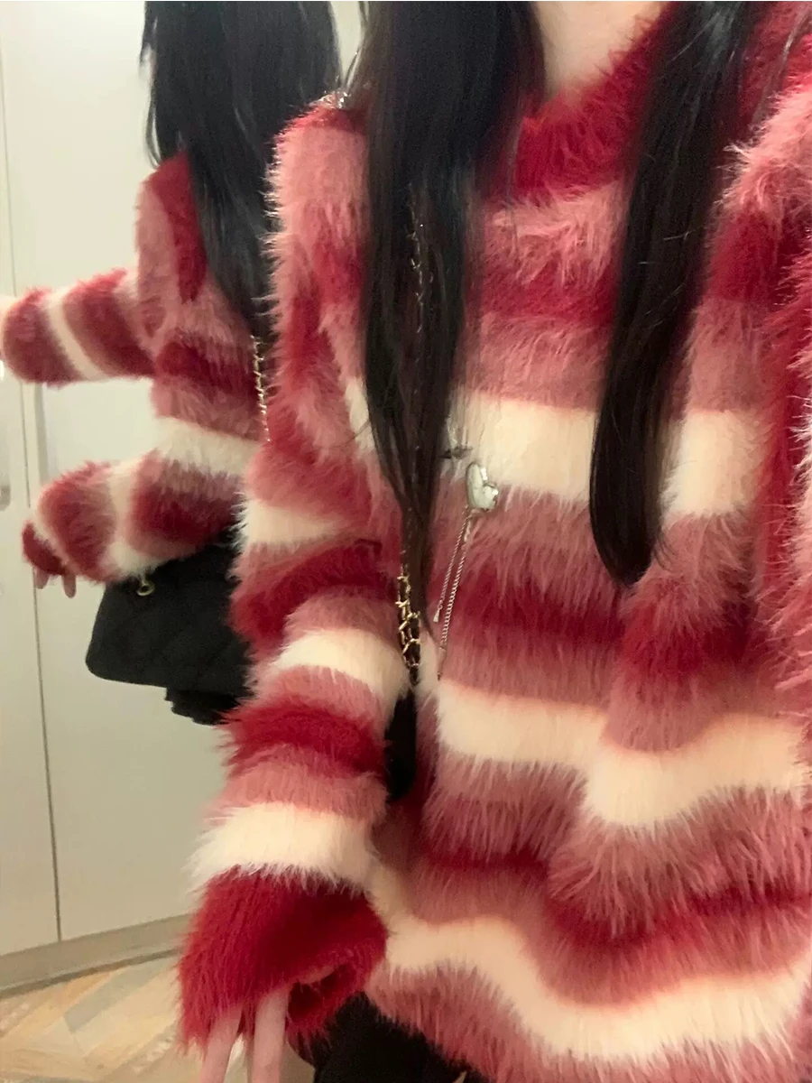 

Длинный бархатный трикотаж в красную полоску с мягким тонким мехом, женский свитер с ленивыми волосами, теплая верхняя одежда, круглый длинный топ...