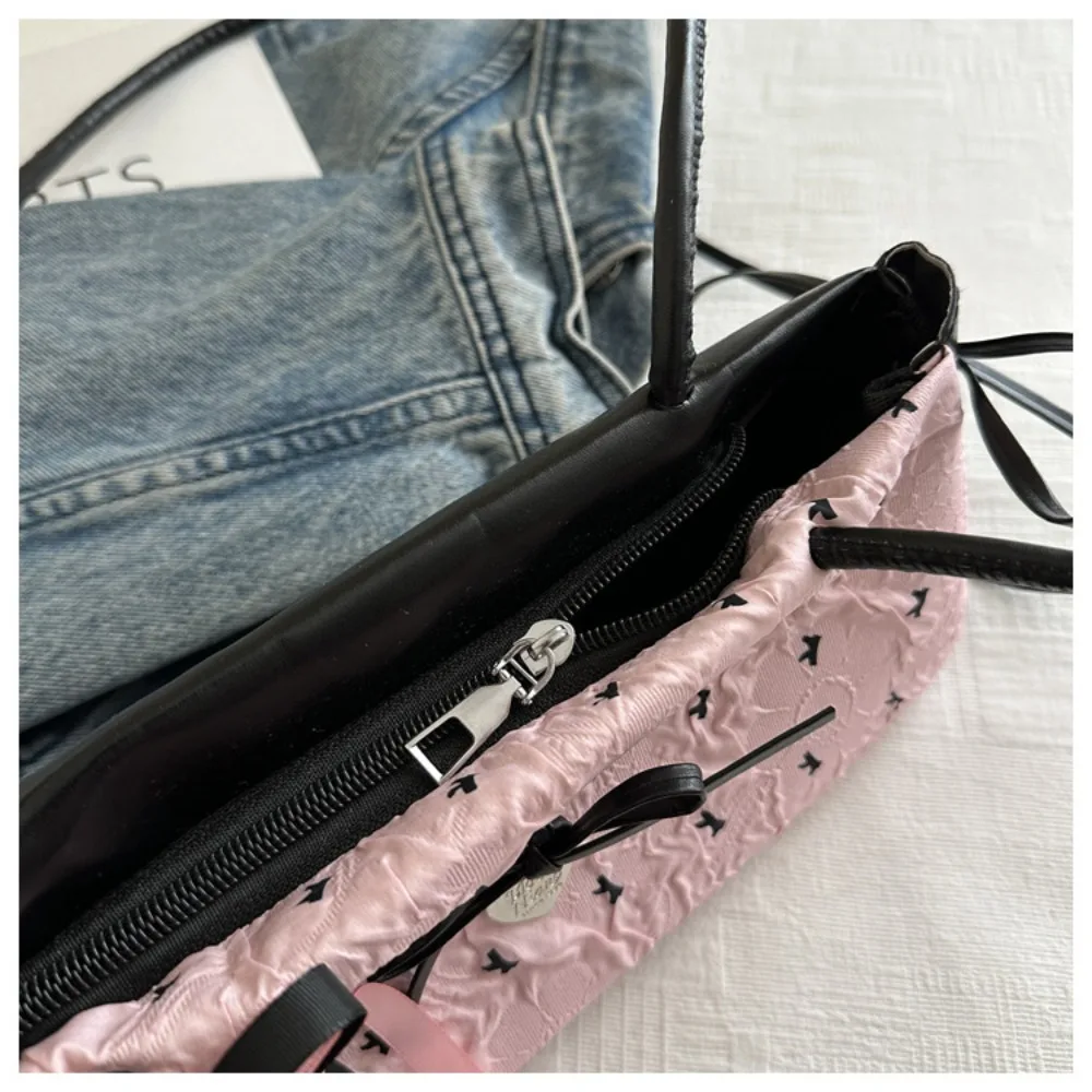 Elegante Damenhandtasche mit koreanischer Schleifendekoration, Nischenstil, PU-Material, quadratische Tasche, Reißverschluss, Unterarmtasche, für den Alltag. – Detail 12