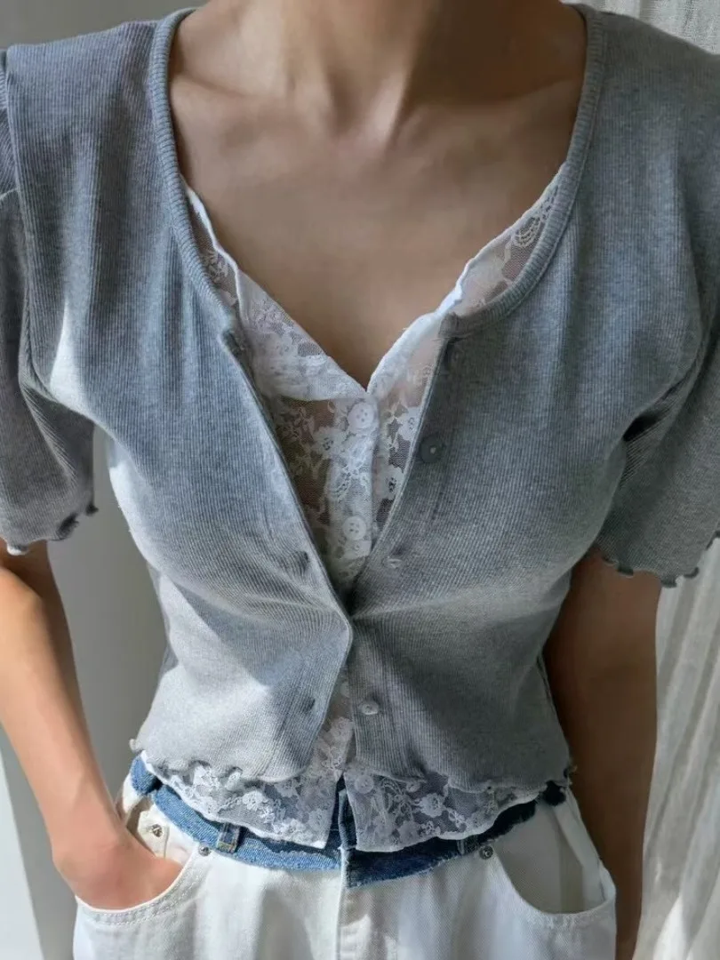 

Korean Sle Lace Splice Fake Two-Piece Knitted Top Women Summer New Vintage Earlet Lace Trim ort Sve Blouse