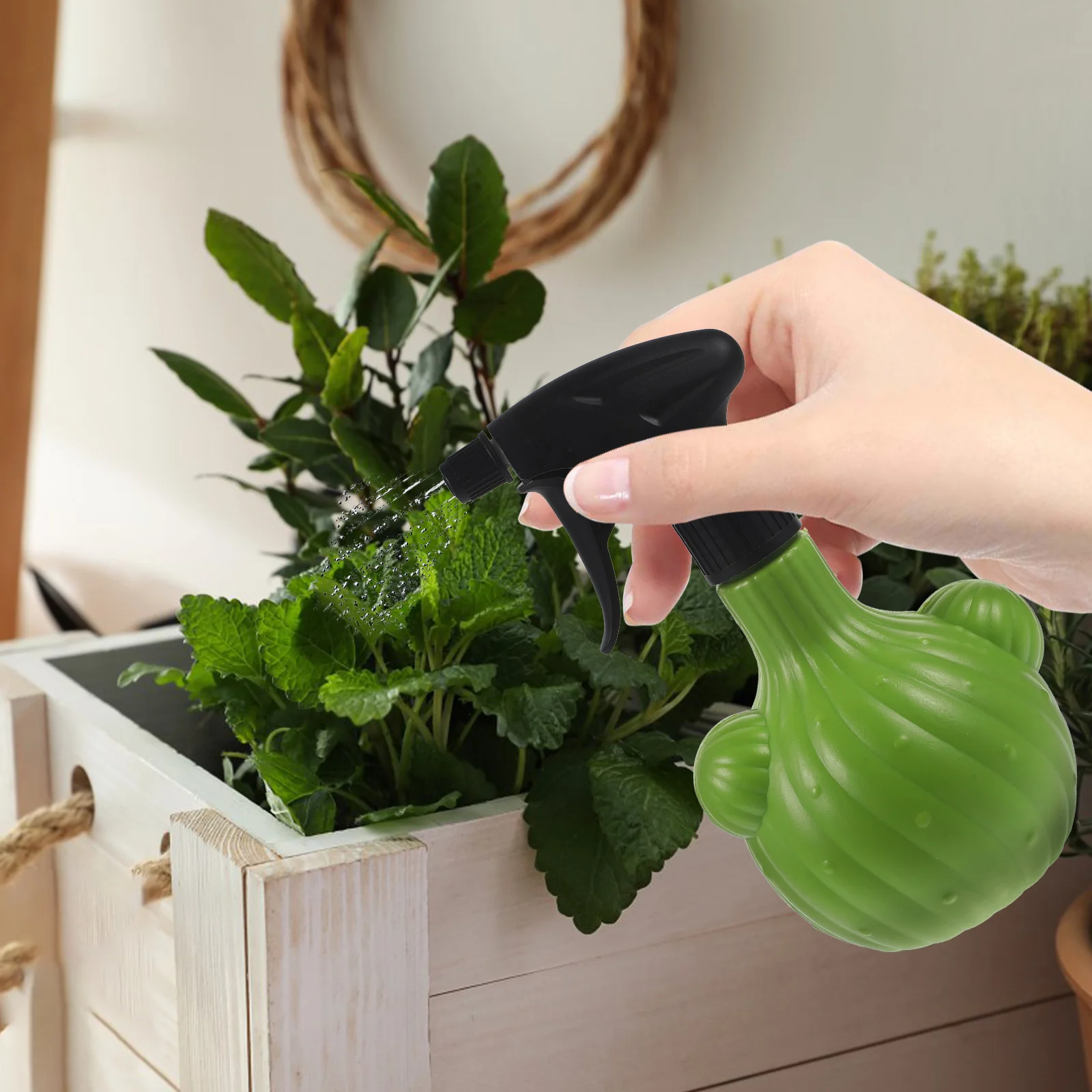 

500ml Plastic Watering Can Cute Design for Desk Plants Bonsai Gardening Spray Bottle Plant Mister Portable Indoors Outdoors