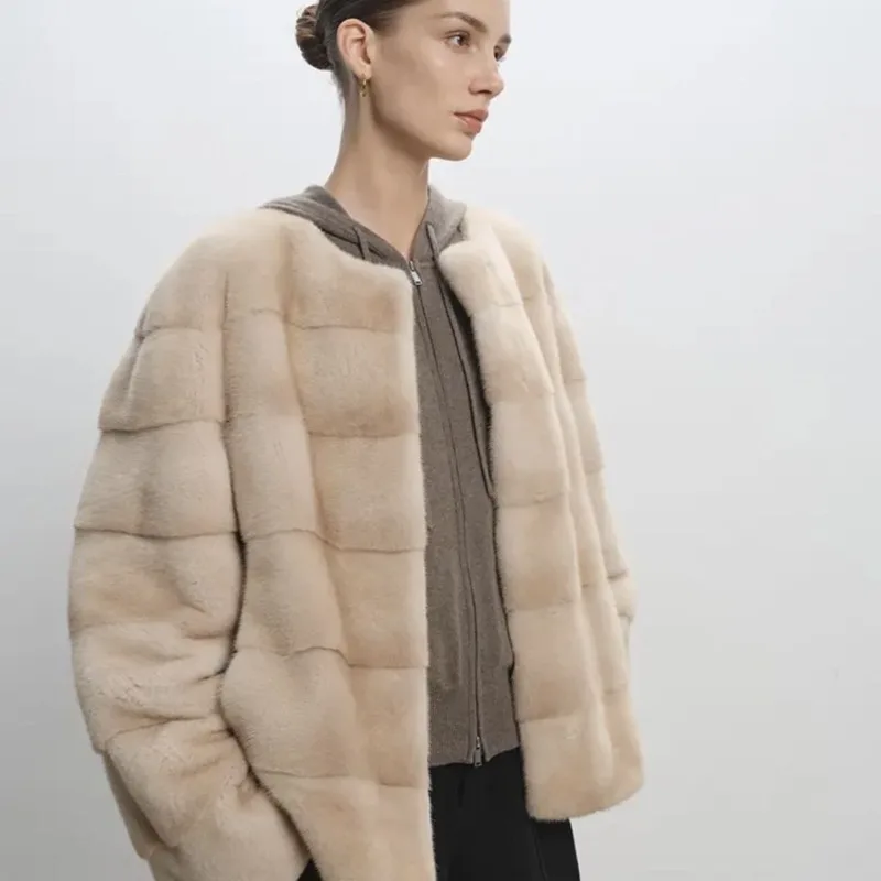 2026 Fashion Winter Mink Fur Short Coat Women's Faux Fur Overcoat Thicken O-neck Jacket Streetwear Loose Velvet Fur Outerwear