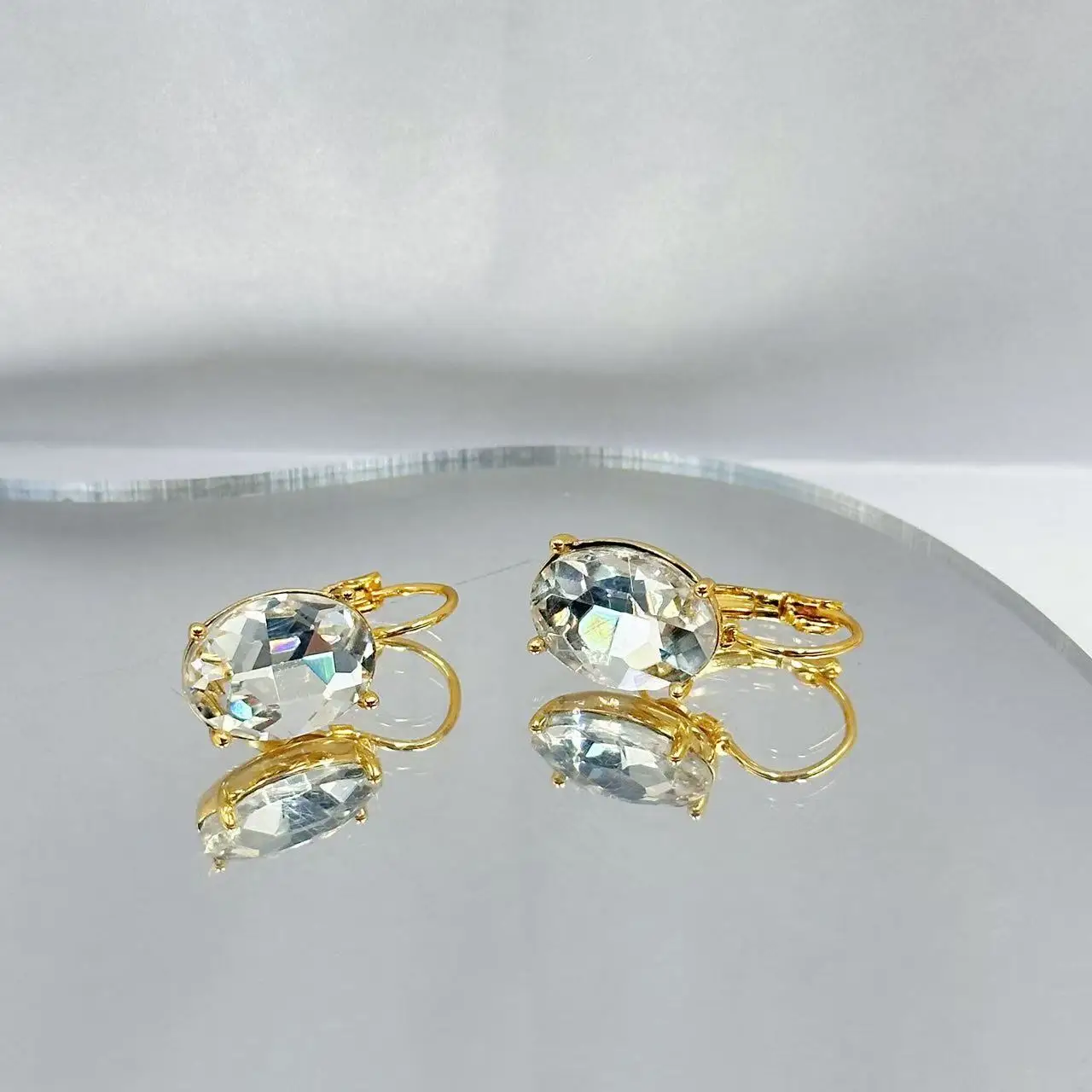 Gold Plated Oval Clear Crystal Lever Back Earrings for Women Shiny CZ Dangle Drop Earring Wedding Party Jewelry Holiday Gift