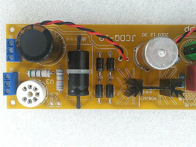 أنبوب إلكتروني 6N11 6DJ8 أنبوب مزدوج Preamp الانتهاء من المجلس