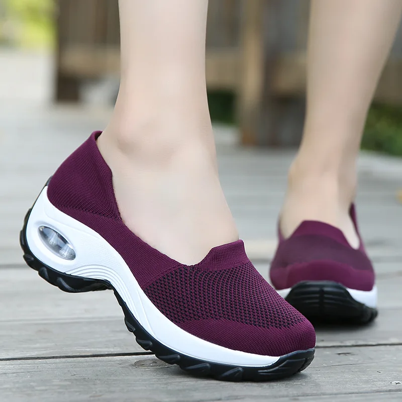 Mesh Breathable Sneakers Women Running Shoes Slip-On Ladies Loafers Moccasins Female Sports Casual Shoes Women Walking Shoes