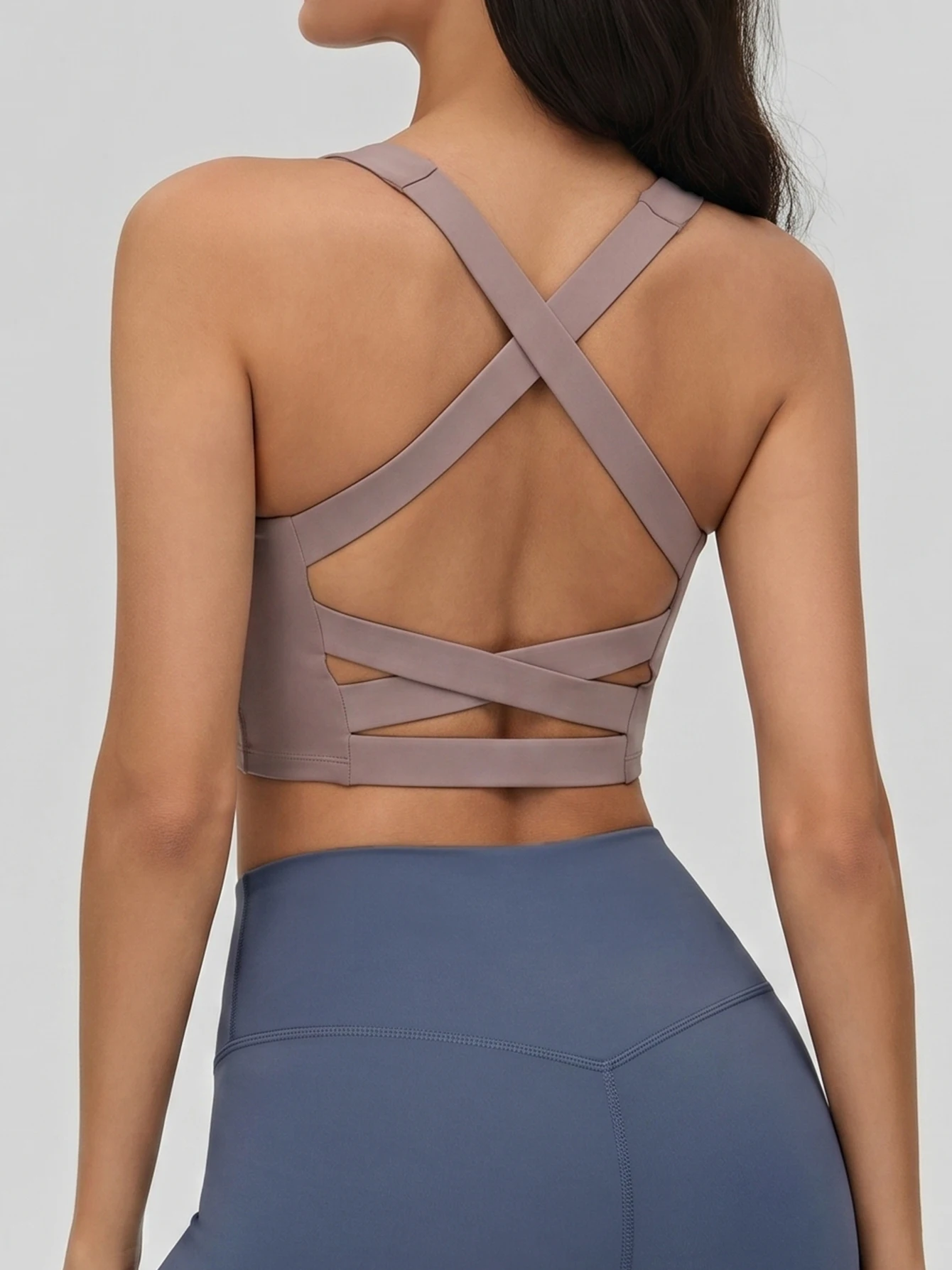 Women Square Neck Yoga Crop Top Criss Cross Back Sports Bra With Removable Pads Wide Shoulder Straps Shockproof Gym Fitness Runn