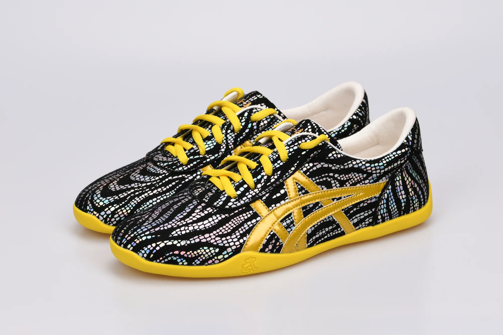 2025 new sports casual shoes men's women's casual shoes fashion fabric breathable flat platform shoes