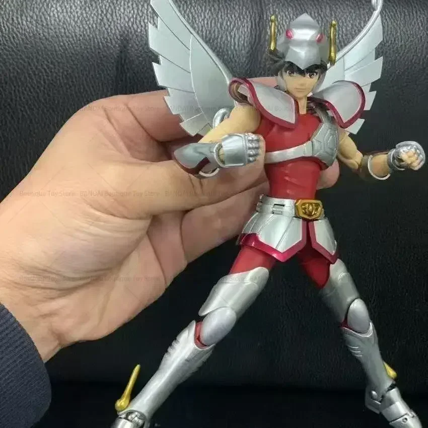 

[ In-Stock ] Great Toys Saint Seiya Myth Cloth EX Cygnus Hyoga V1 20th Anniversary Action Figure Knights of Zodiac GreatToys