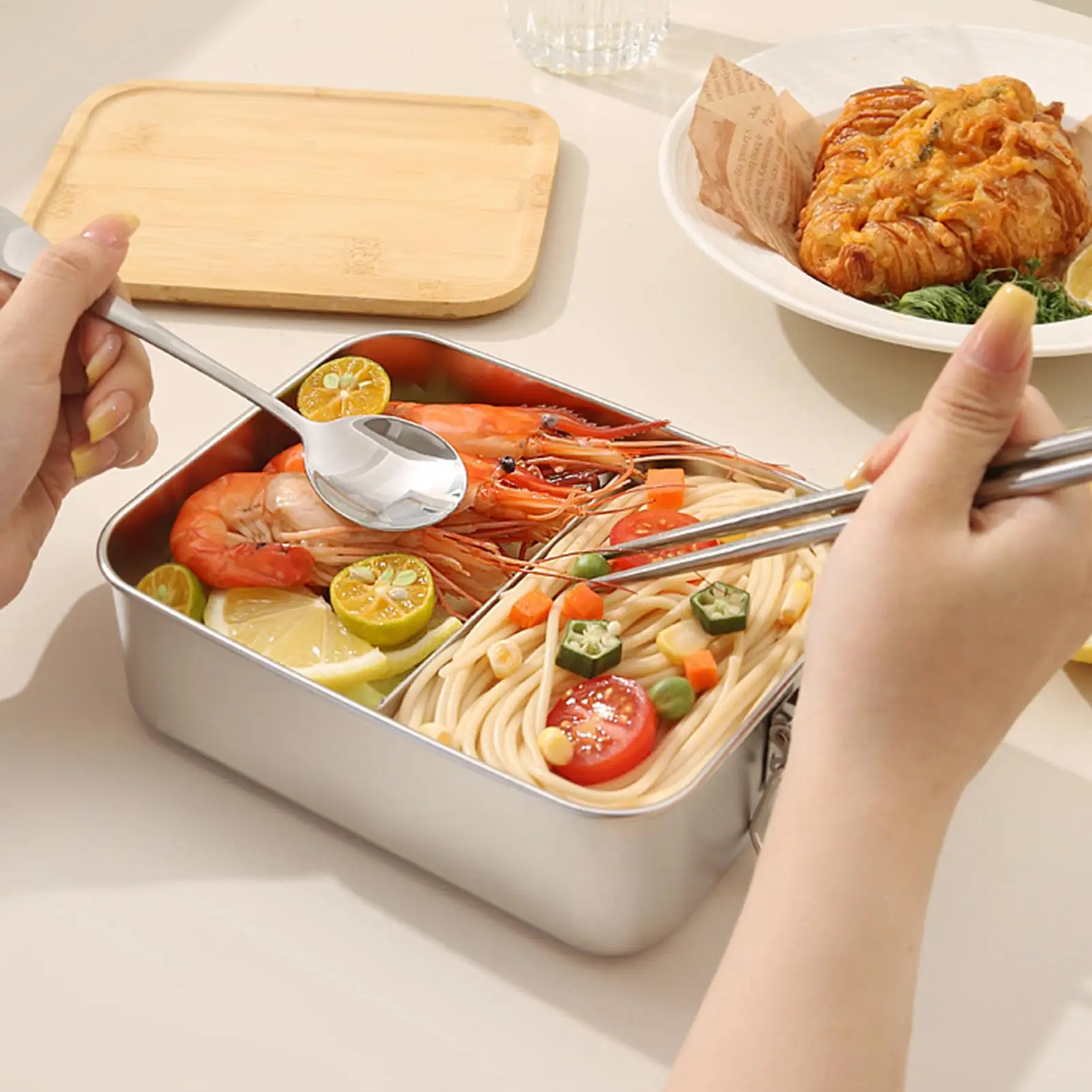 Stainless Steel Lunch Box Reusable Leak-Proof 850ml Lid Food Bowl Lunch Box for School Daycare Office Work Kitchen Travel Picnic