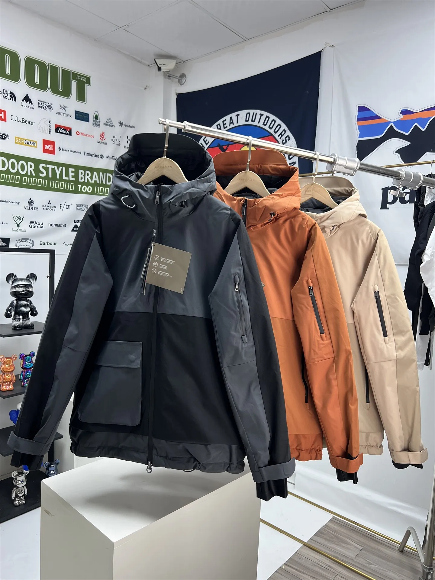 

Всепогодная зимняя утепленная ветрозащитная водонепроницаемая куртка для активного отдыха, катания на лыжах, модная городская верхняя одежда