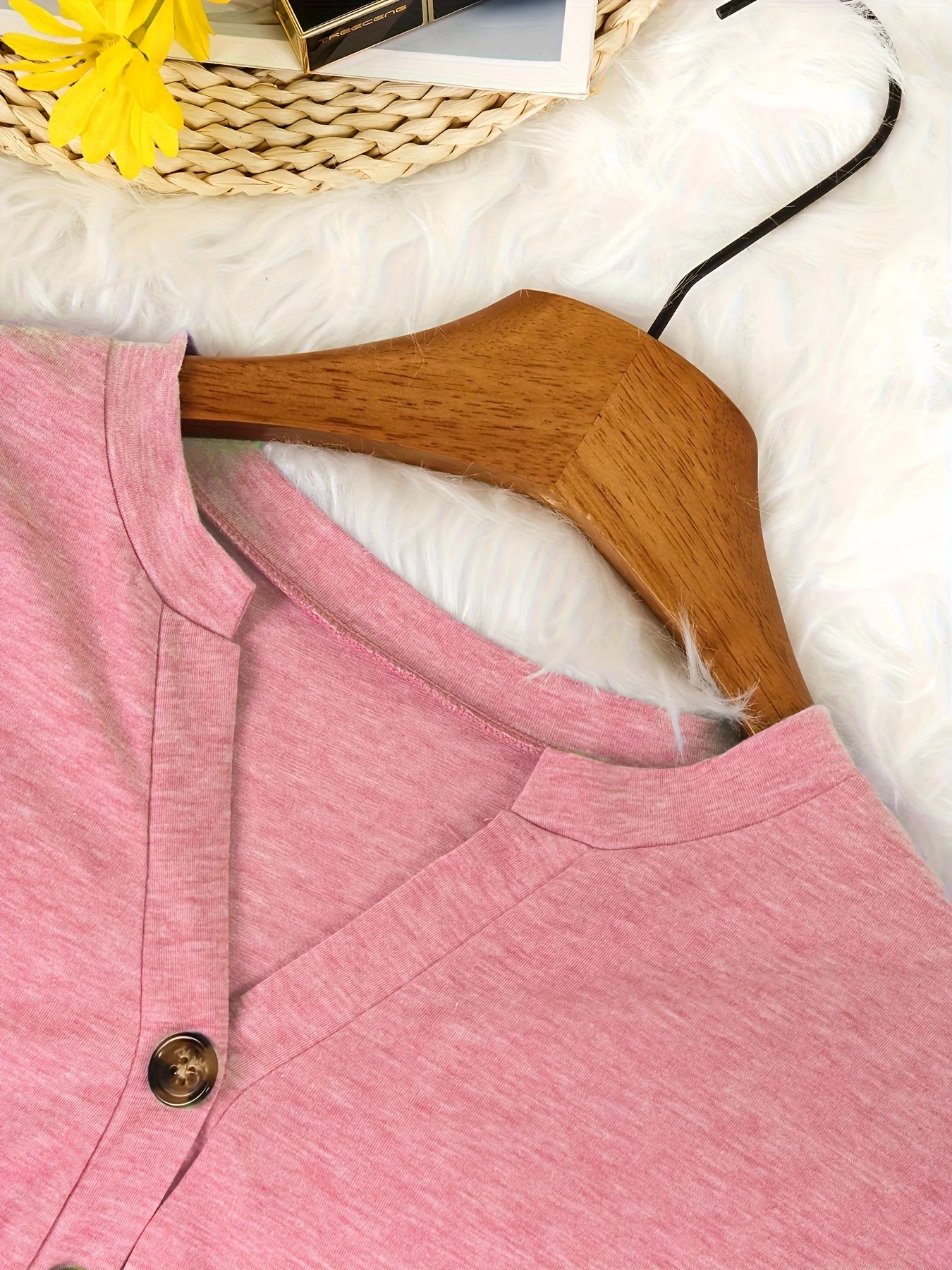Bequemes Übergrößen-Langarm-Henley-Oberteil mit Knopfdetail für lässige Eleganz – Detail 6