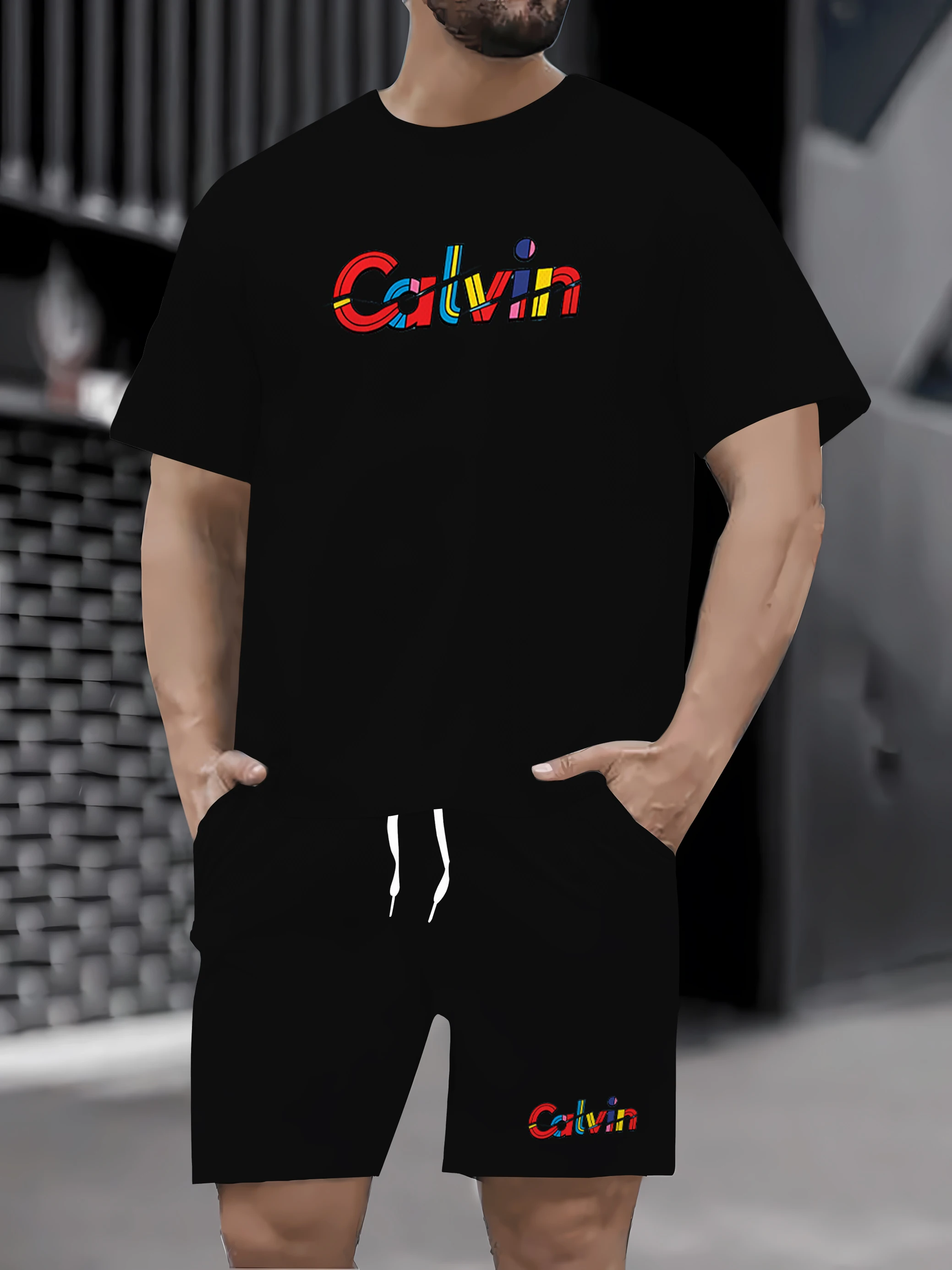 Conjunto masculino solto e moderno de dva parts: camiseta e shorts de verão de manga curta، secagem cepat e respirable