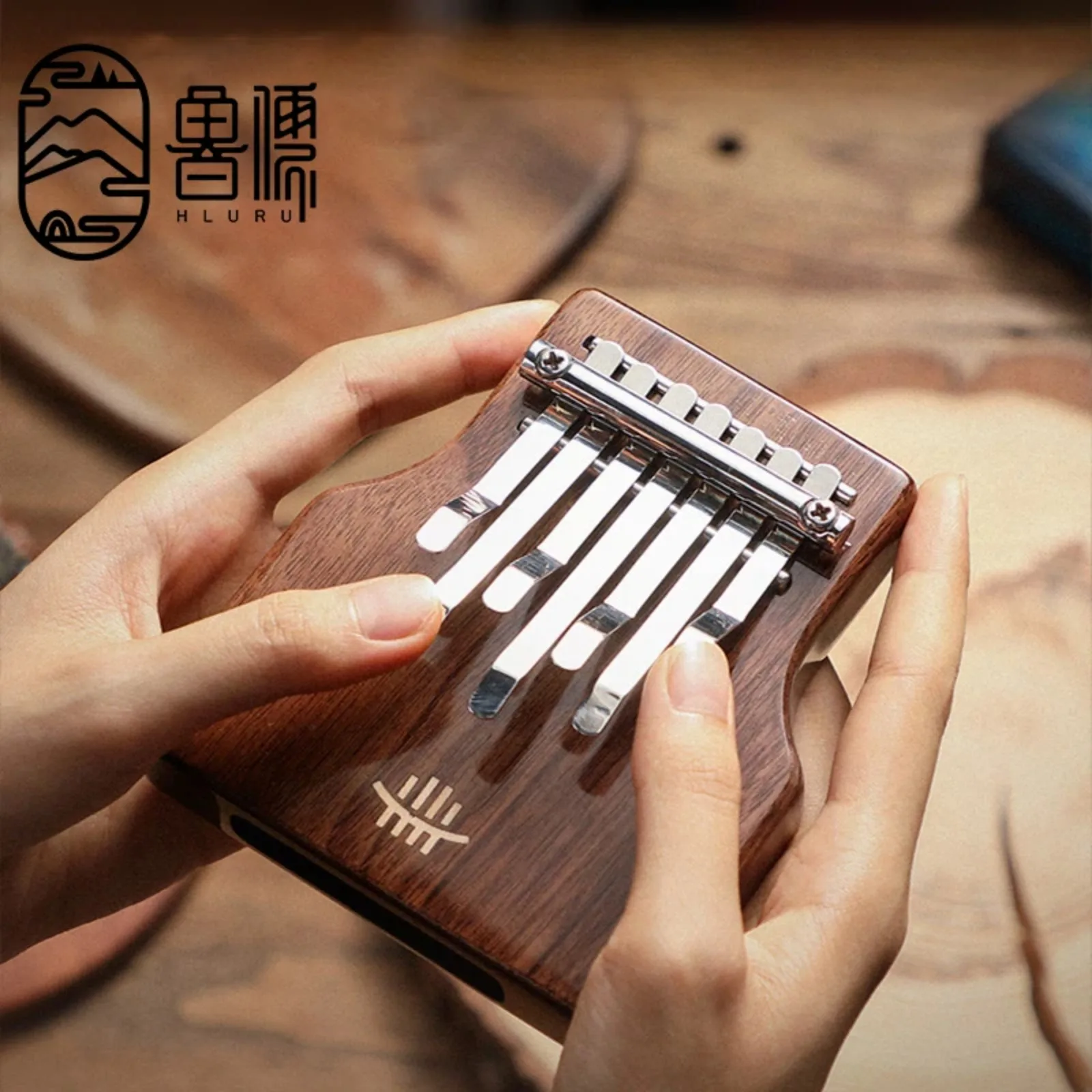 Walnut Wood Kalimba Finger Piano Beginners Keyboard Instrument HLURU Mini Kalimba 7 Key Thumb Piano Full Veneer Solid Wood Black