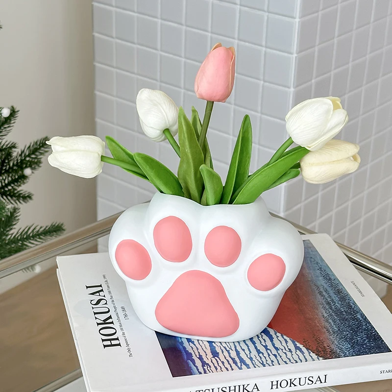 Lovely Cartoon Cat Paw Resin Flower Pot Mini Succulent Planter Vase for Small Green Plants Bedroom Window Tabletop Decor Accent