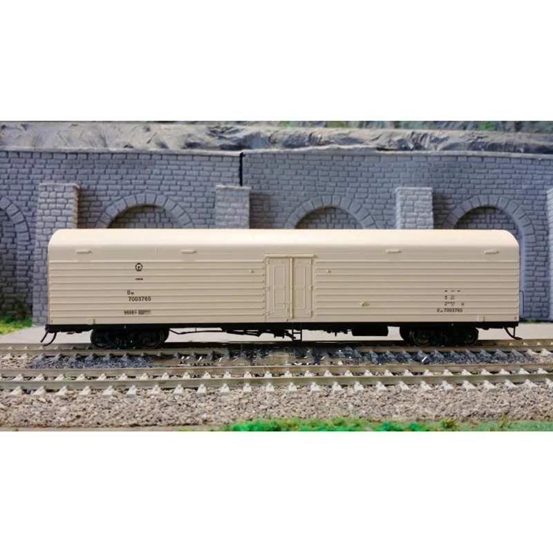 New Diecast HO 1/87 China 25T Black Yellow Train Carriage Model Adult Classic Collection Static Display Boy Toys