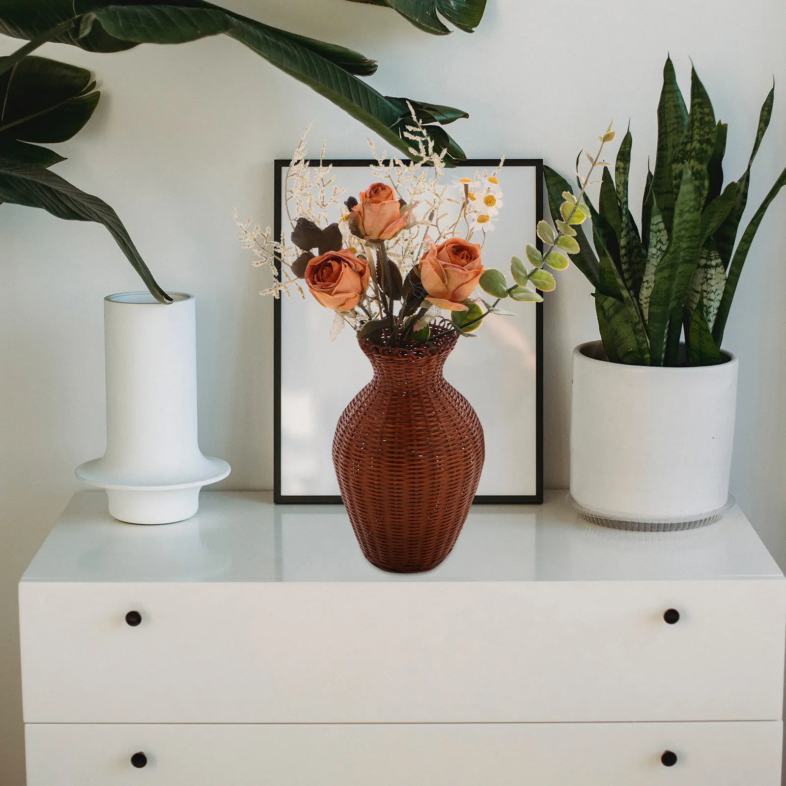 Bamboo Vase Handcrafted Rustic Decorative Woven Flower Container Home Aesthetic Traditional Design Bamboo Weaving Basket