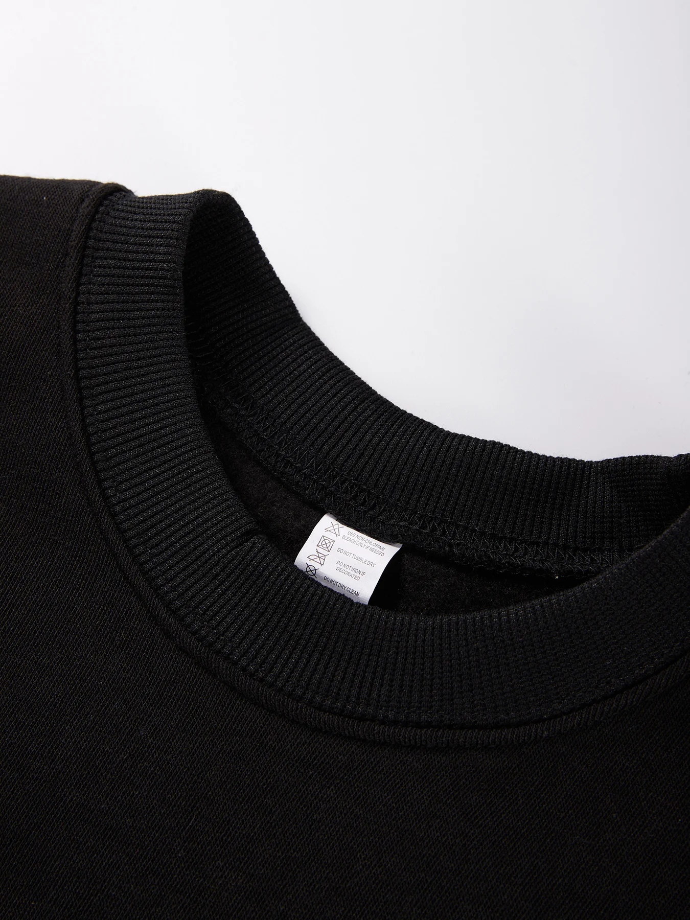 เสื้อสเวตเชิ้ตพิมพ์ลายหน้ากากก - Winter Clothing English บทวิจารณ์และราคา