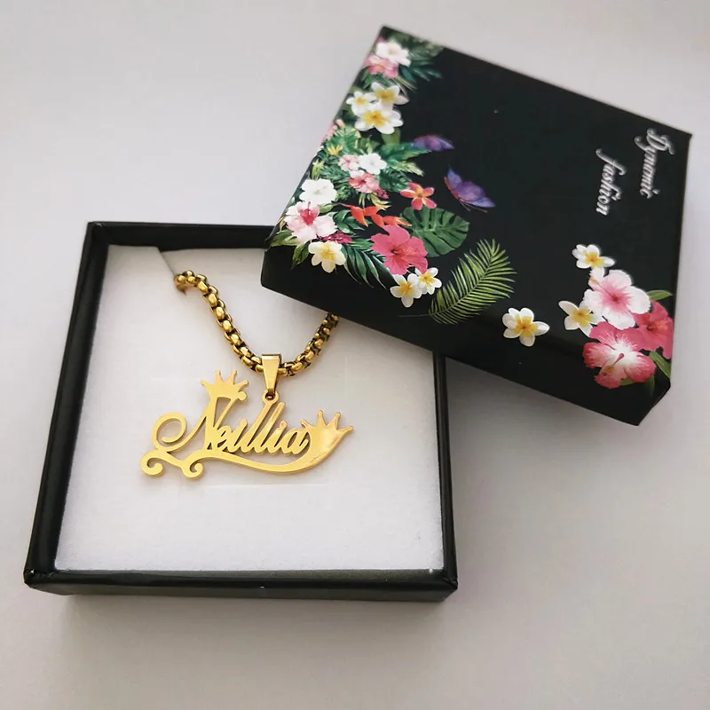 Lateefah Custom Name Necklace Engraved Box Chain 18K Gold Plated Stainless Steel English Letter Necklace