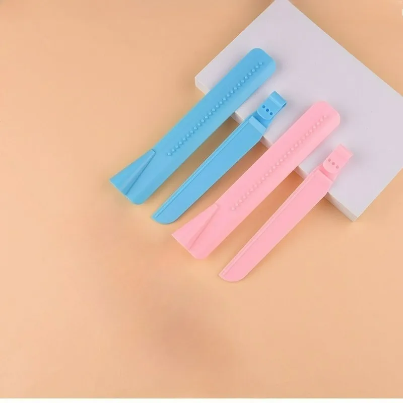 Adjustable Cake Smoothing Spatula, Height Controllable Icing Scraper for Cake Buttercream Mousse Finishing