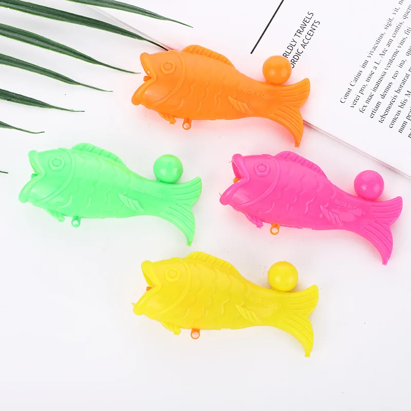 5Pcs 80s Childhood Classic Nostalgia Press Plastic Ejector Fish Toy Creative Fun Mini Fish Egg Launcher Toy Kids Interactive Toy